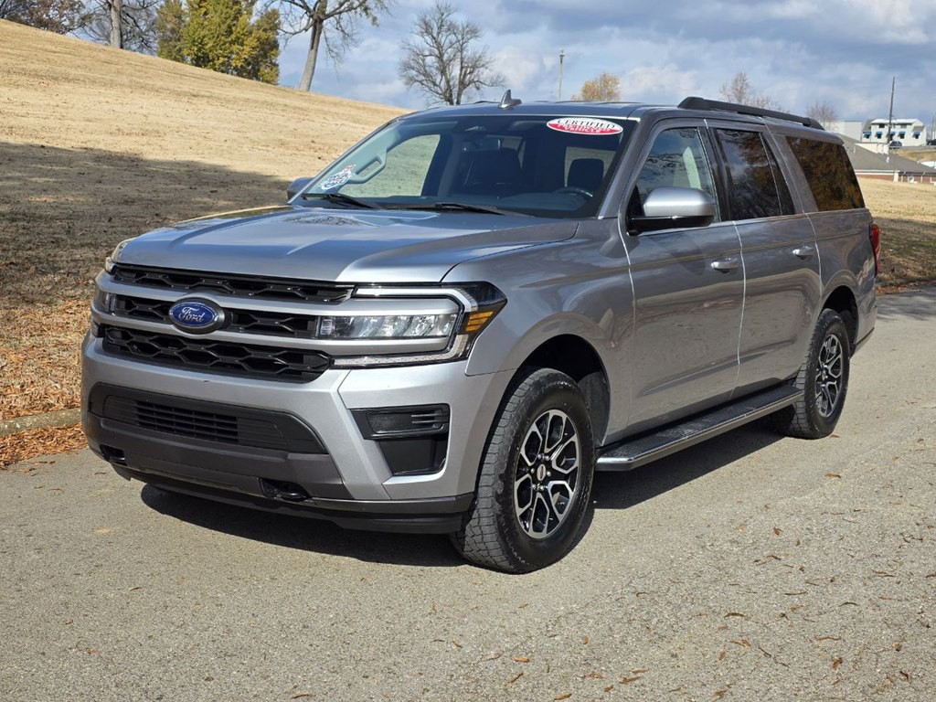 2023 Ford Expedition Image 2