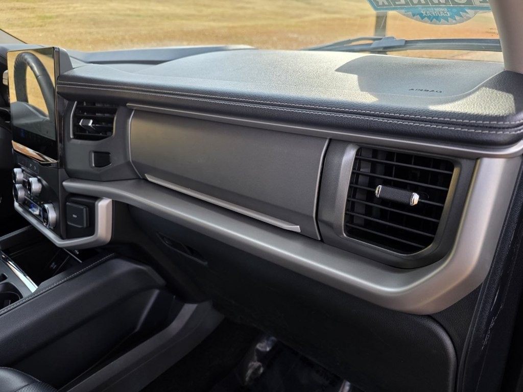 2023 Ford Expedition Image 46