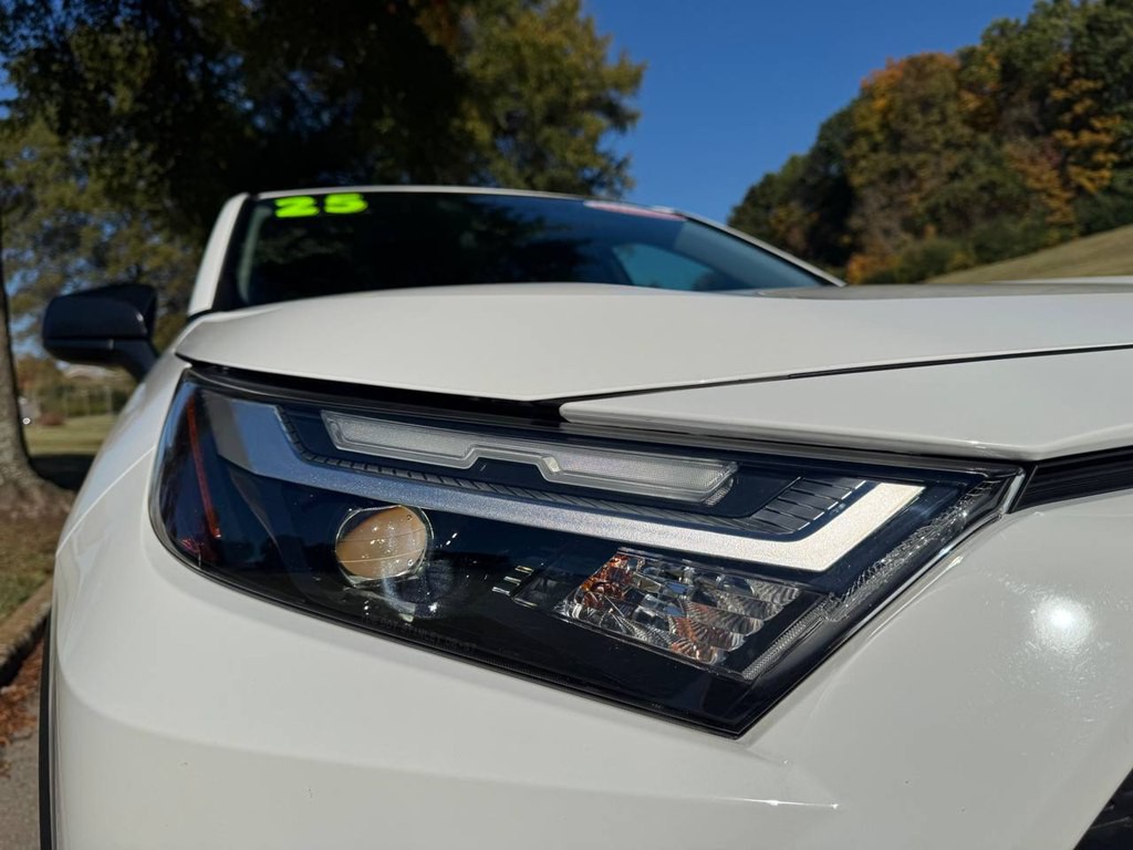 2025 Toyota Rav4 Image 11