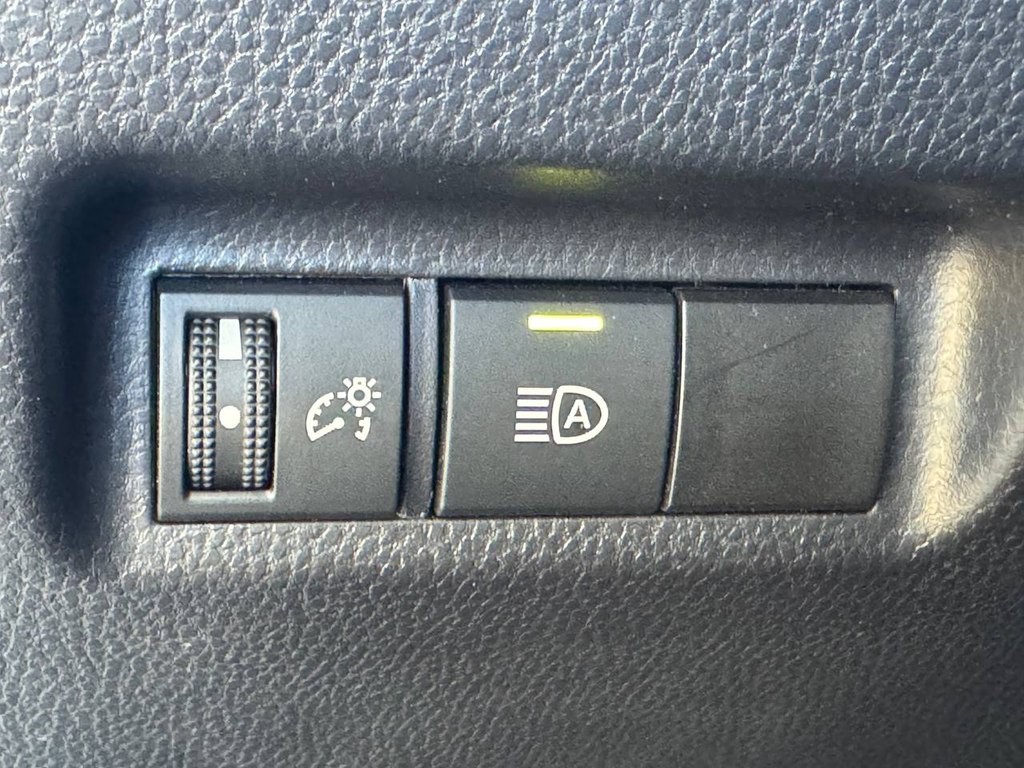 2025 Toyota Rav4 Image 27