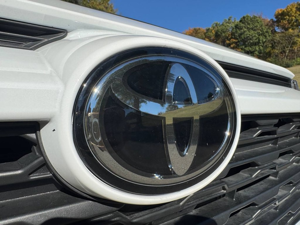 2025 Toyota Rav4 Image 39