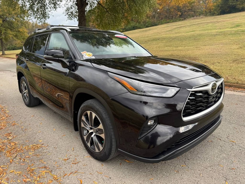 2022 Toyota Highlander Image 8