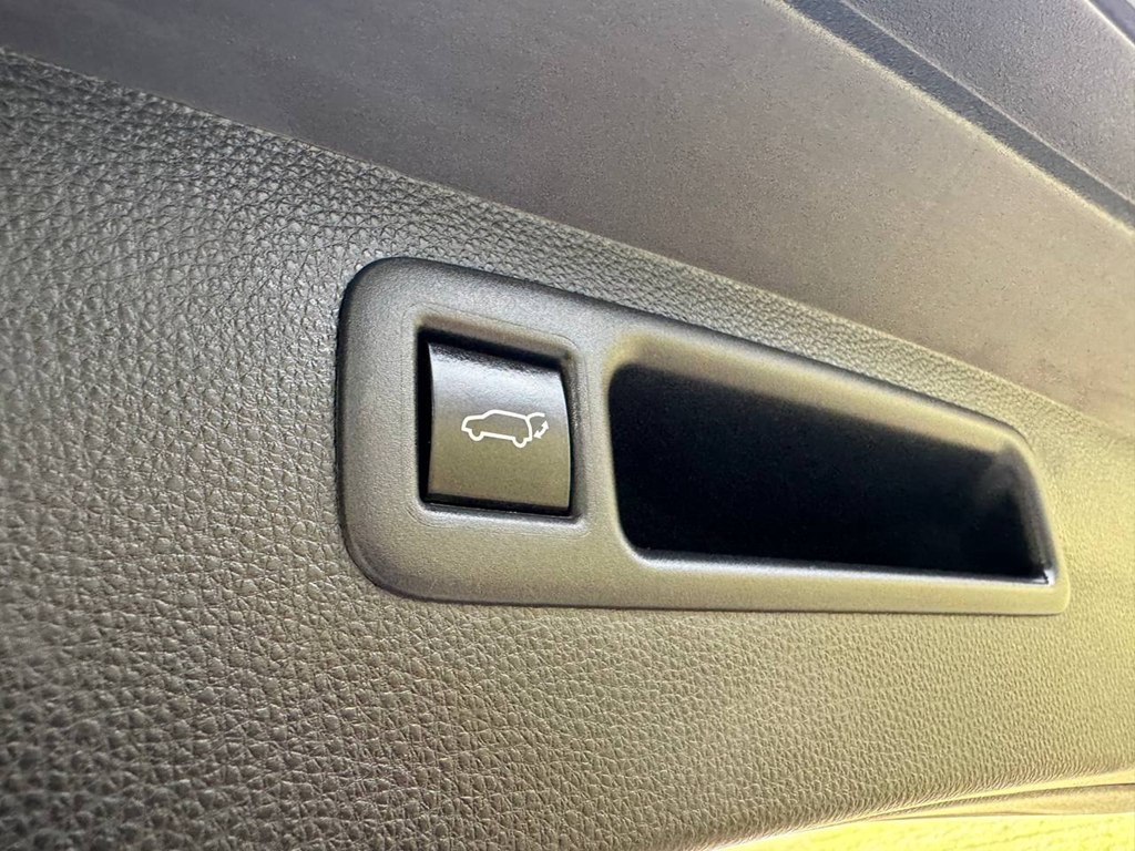 2022 Toyota Highlander Image 28