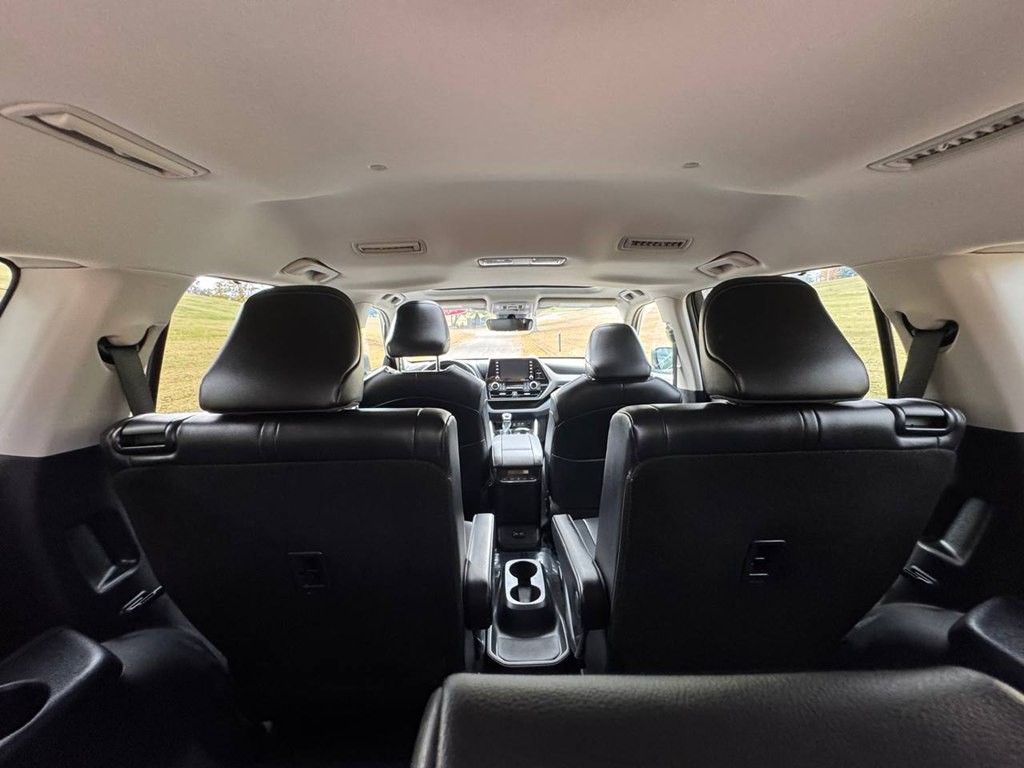 2022 Toyota Highlander Image 29