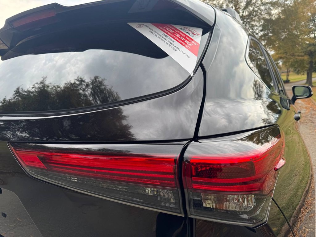 2022 Toyota Highlander Image 34