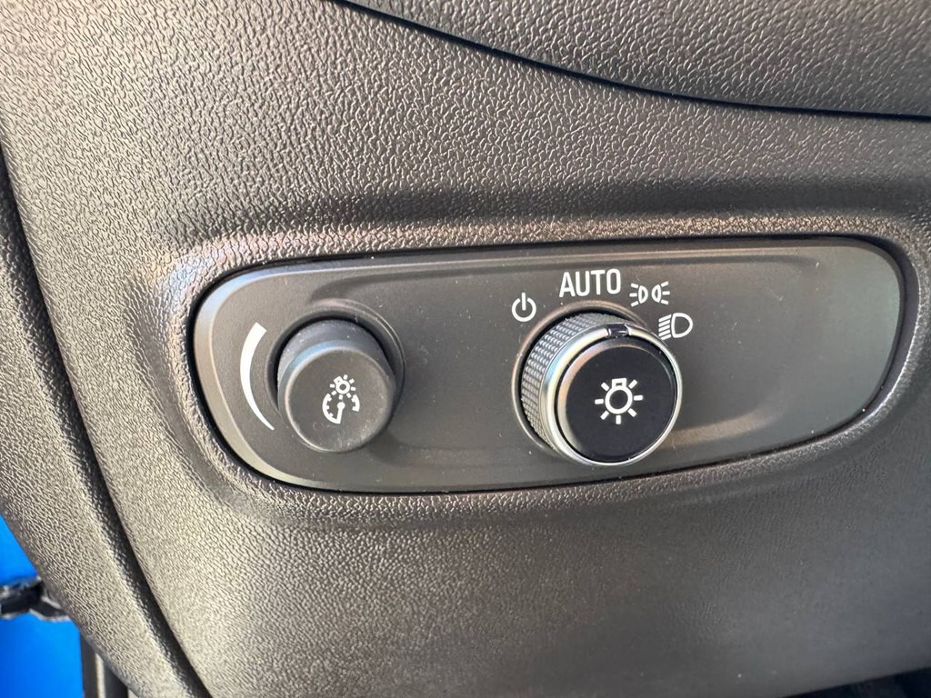 2024 Chevrolet Equinox Image 32