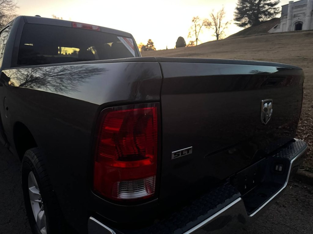 2021 RAM 1500 Image 12