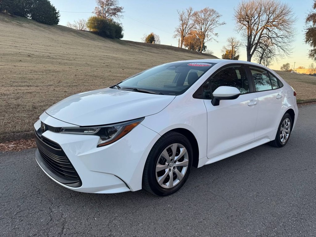 2024 Toyota Corolla Image 2