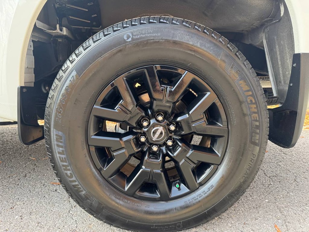 2023 Nissan Frontier Image 19