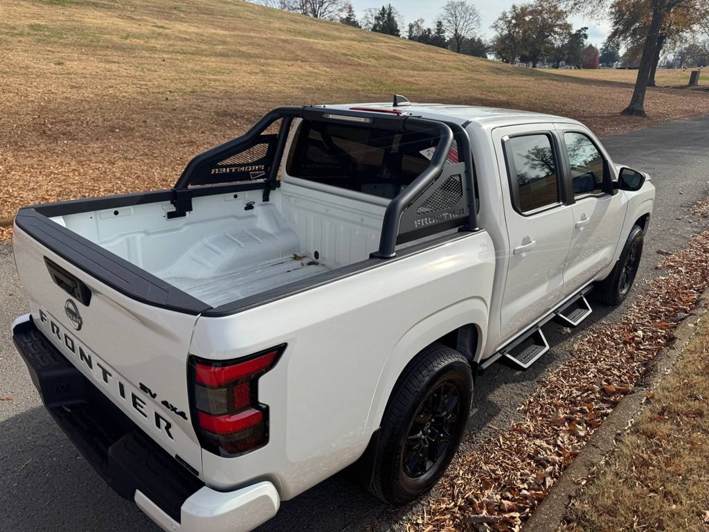2023 Nissan Frontier Image 21