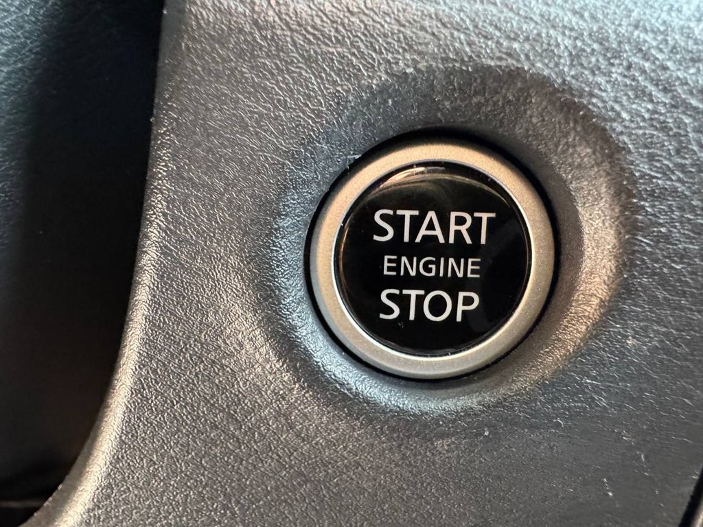 2023 Nissan Frontier Image 36