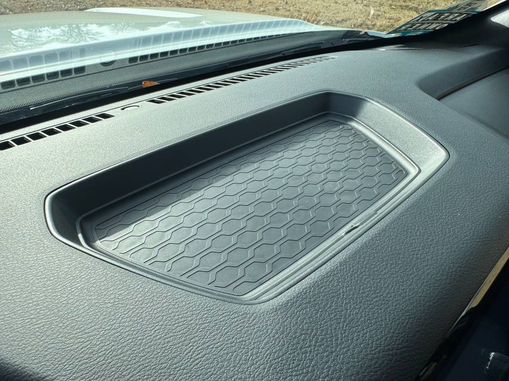 2023 Nissan Frontier Image 46