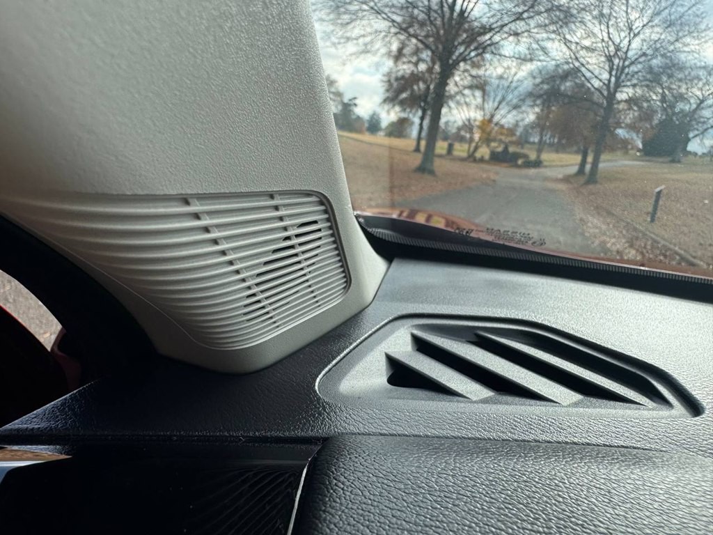 2025 Nissan Kicks Image 29