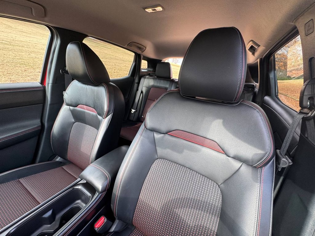 2025 Nissan Kicks Image 36