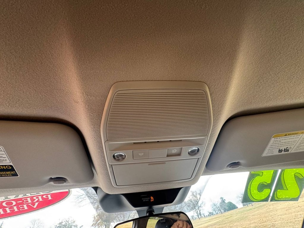 2025 Nissan Kicks Image 45