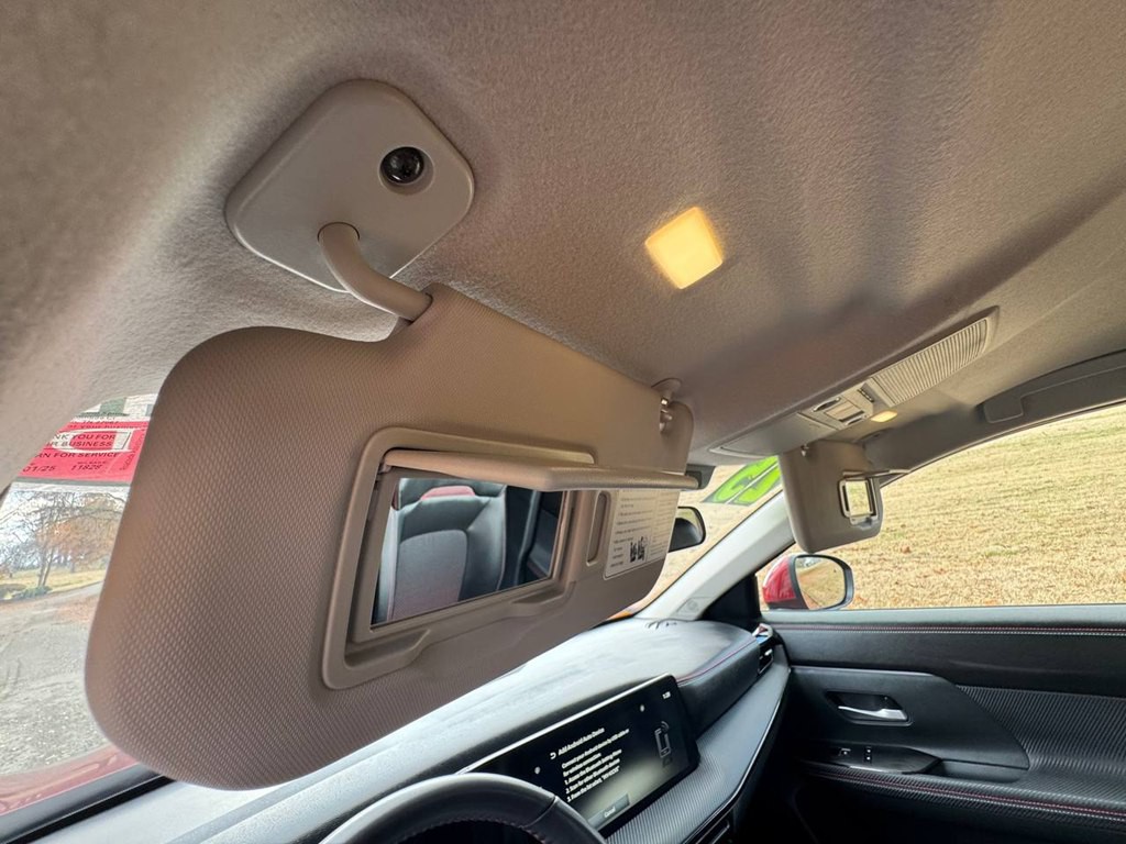 2025 Nissan Kicks Image 46