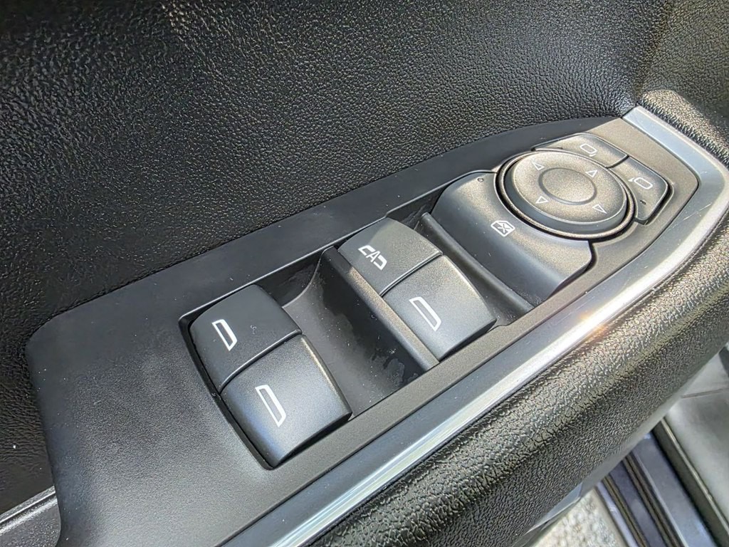 2023 Chevrolet Silverado 1500 Image 16