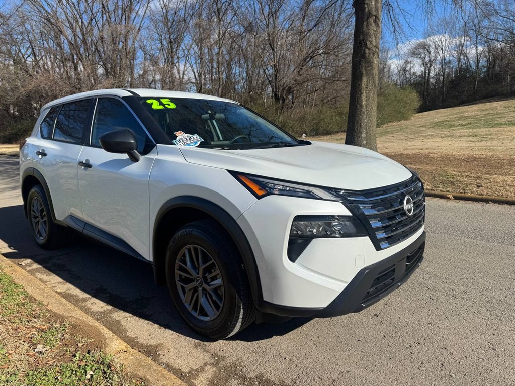 2025 Nissan Rogue Image 8