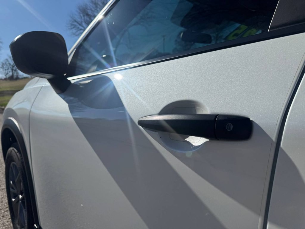 2025 Nissan Rogue Image 23