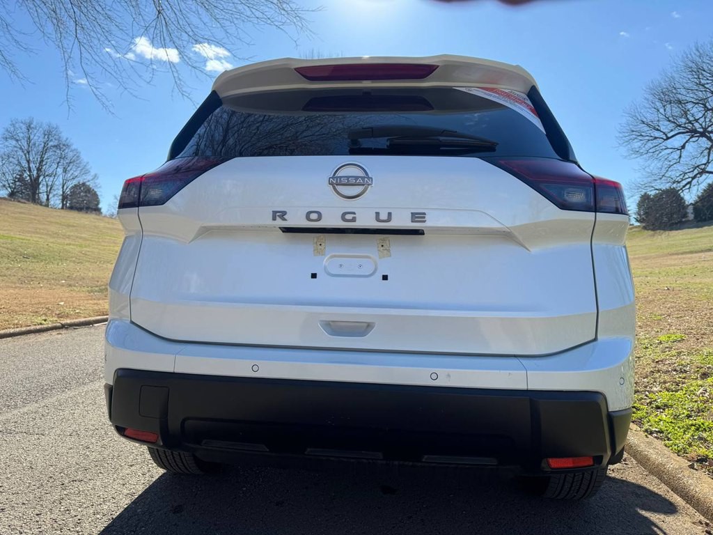 2025 Nissan Rogue Image 36