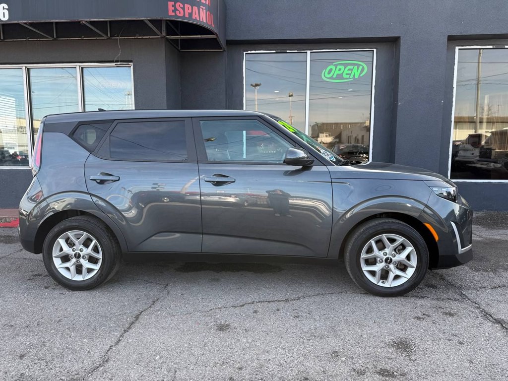 2024 Kia Soul Image 6