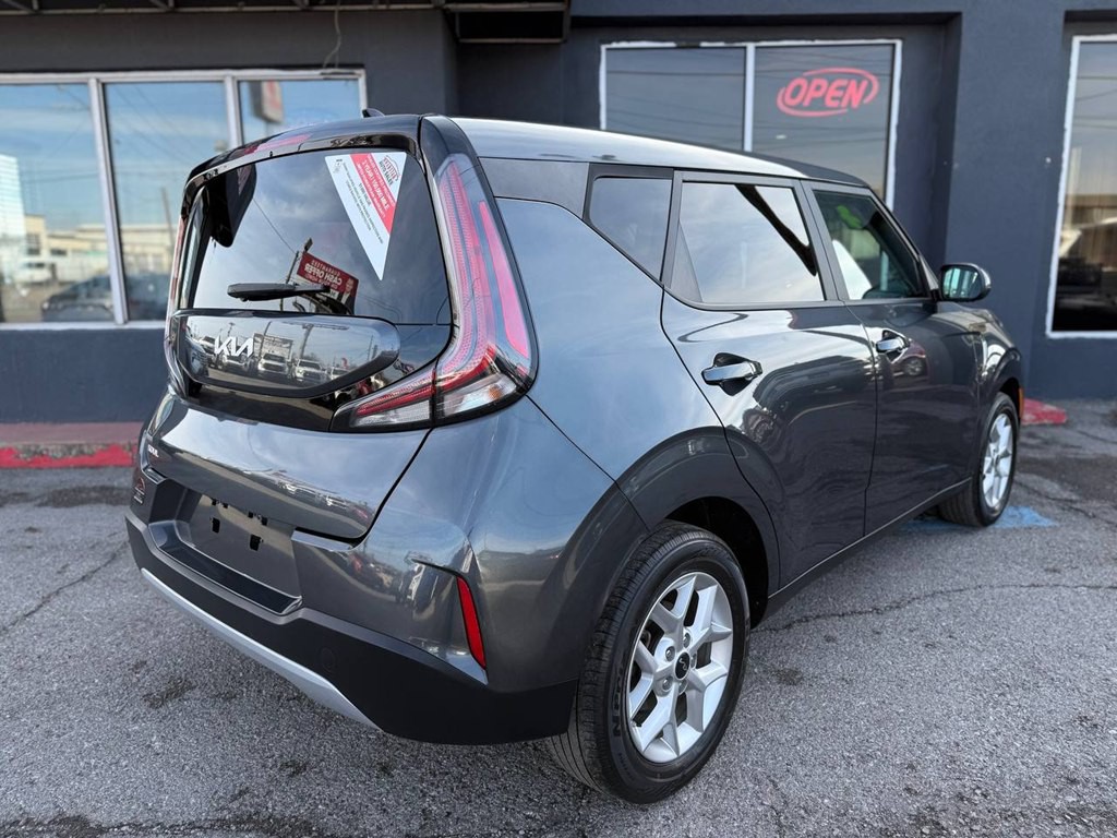 2024 Kia Soul Image 7