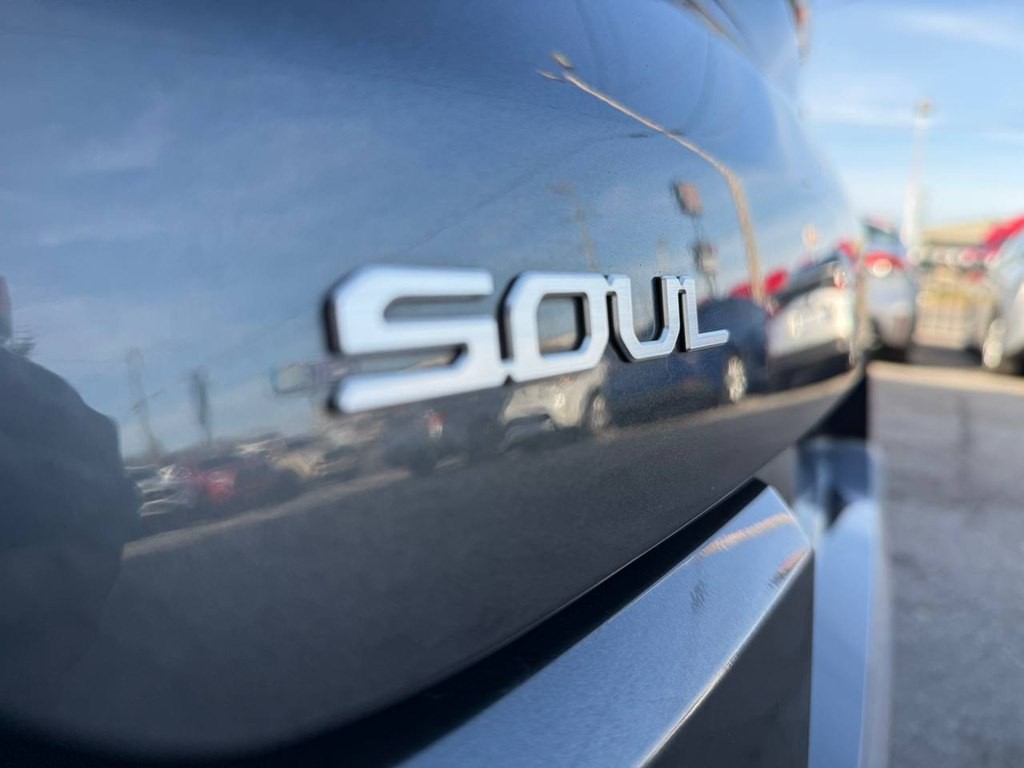 2024 Kia Soul Image 38