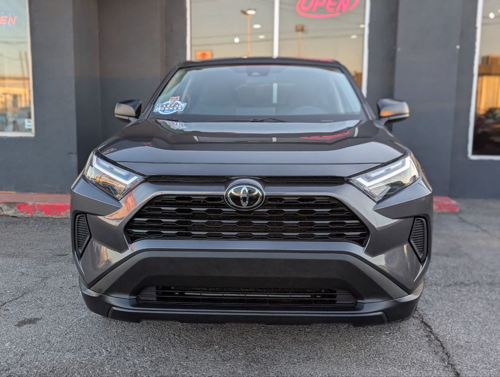 2024 Toyota Rav4 Image 8