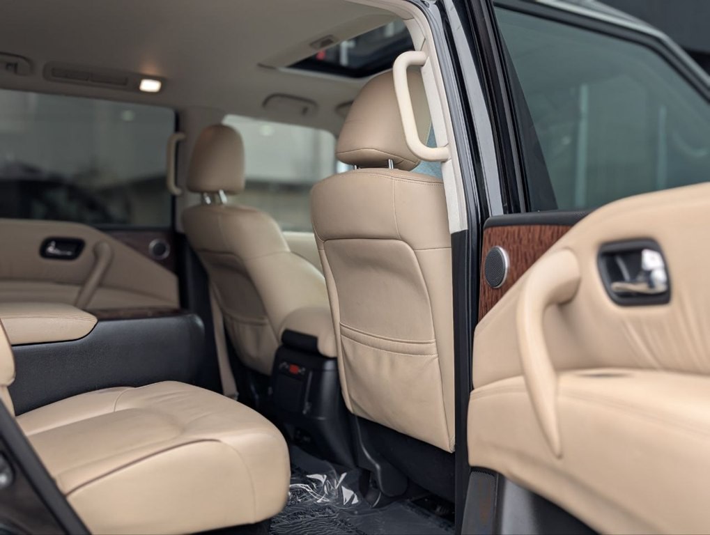 2019 Nissan Armada Image 9