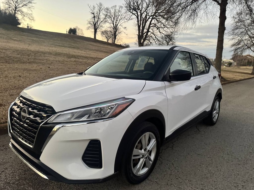 2023 Nissan Kicks Image 2