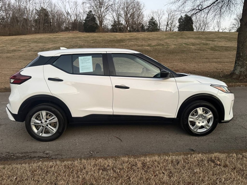 2023 Nissan Kicks Image 7