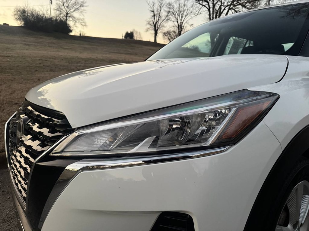 2023 Nissan Kicks Image 11