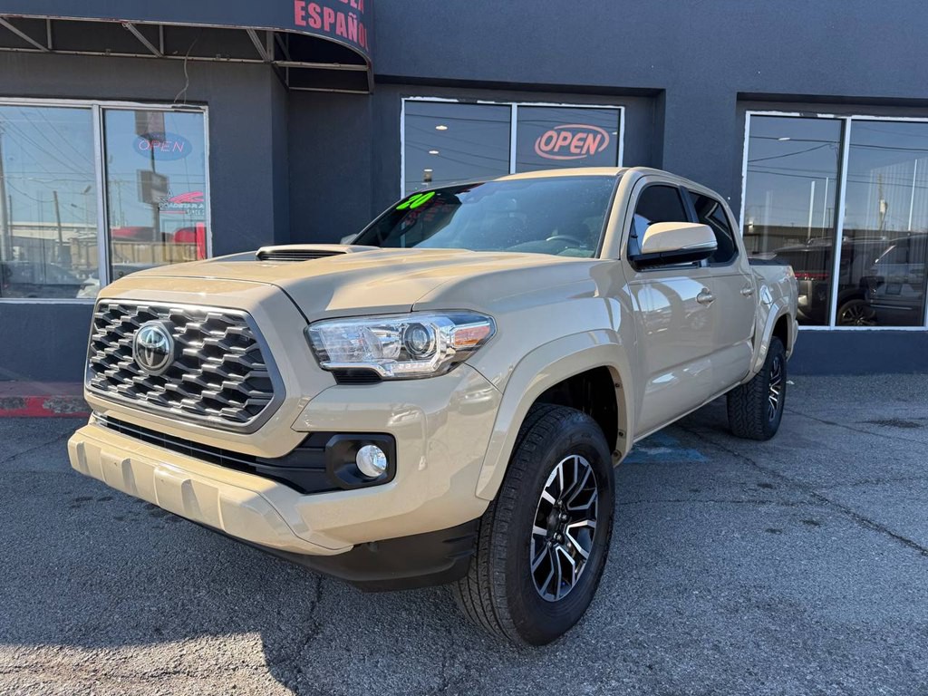 2020 Toyota Tacoma Image 2