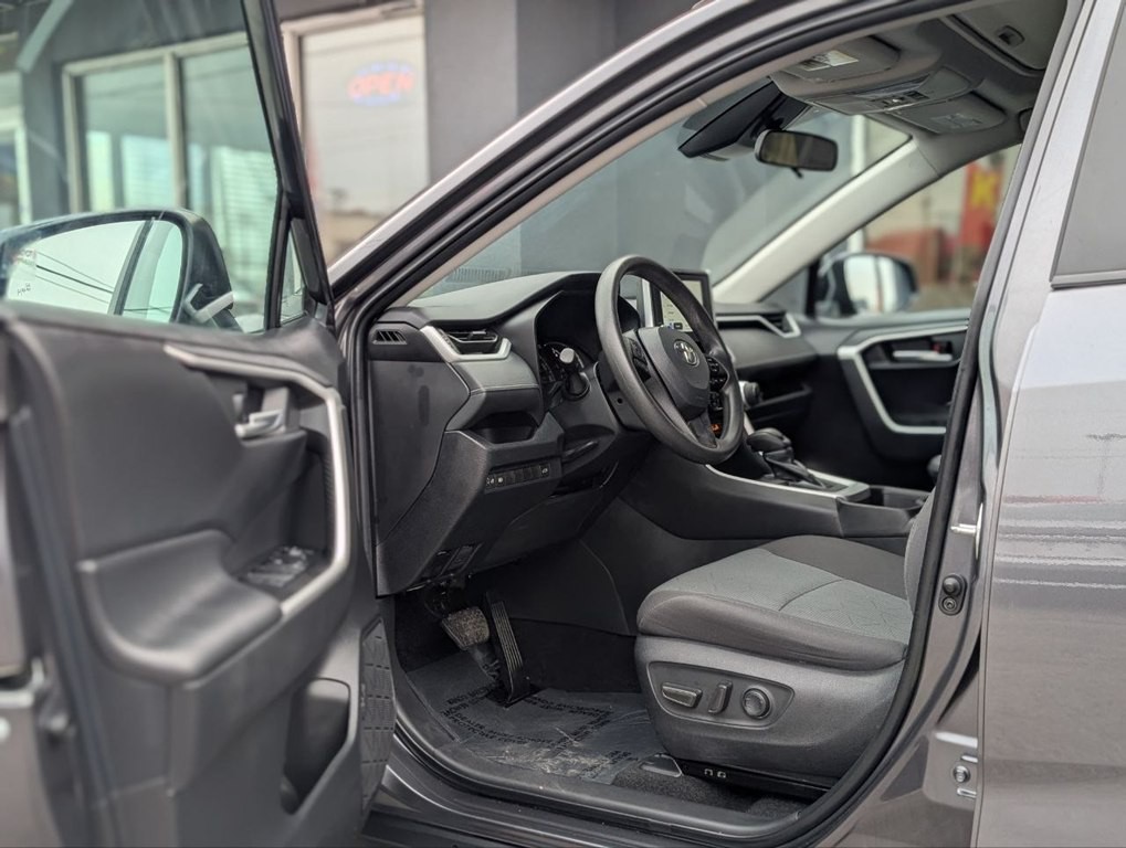 2024 Toyota Rav4 Image 10