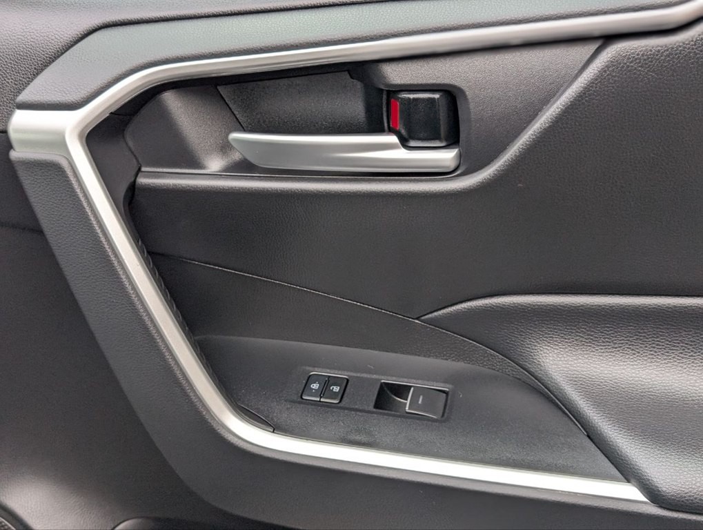2024 Toyota Rav4 Image 16