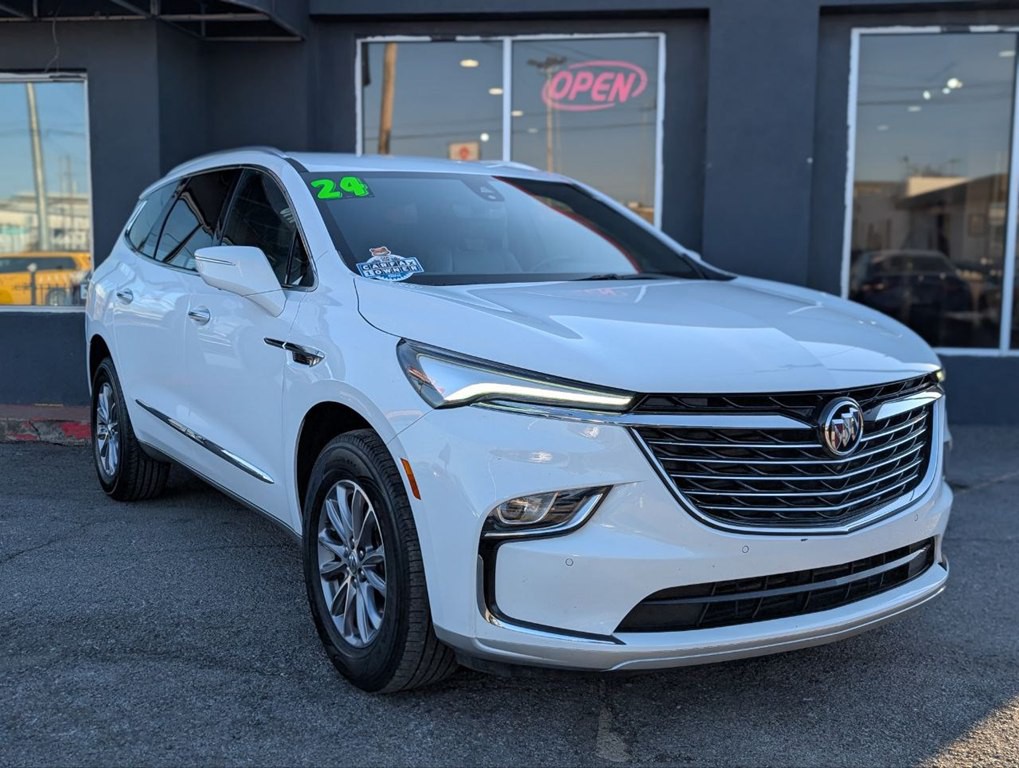 2024 Buick Enclave Image 3