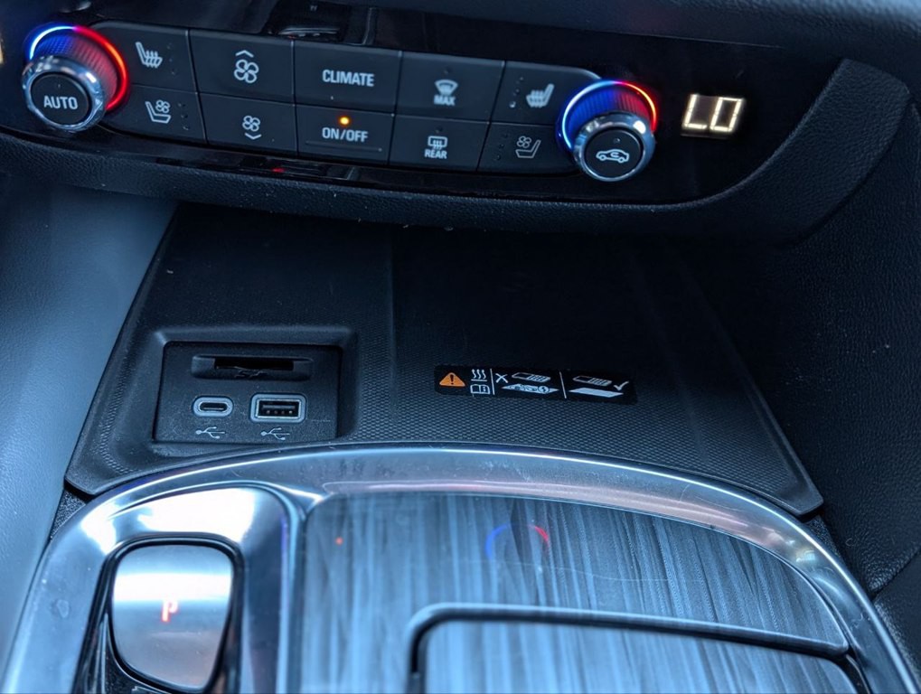 2024 Buick Enclave Image 18