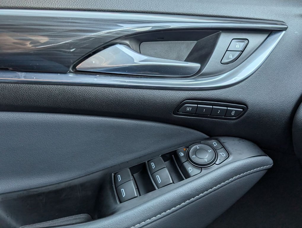 2024 Buick Enclave Image 21