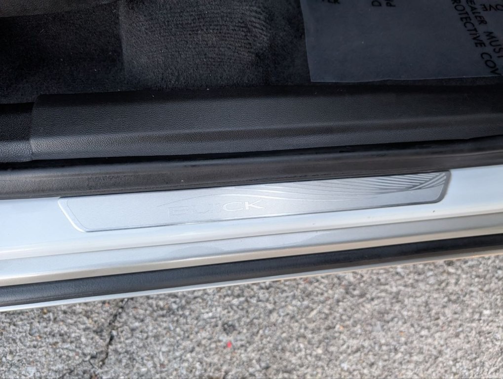 2024 Buick Enclave Image 36