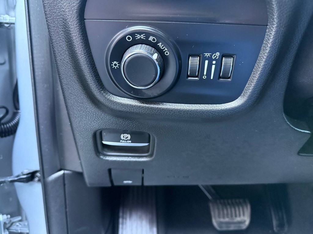 2023 Jeep Grand Cherokee Image 24