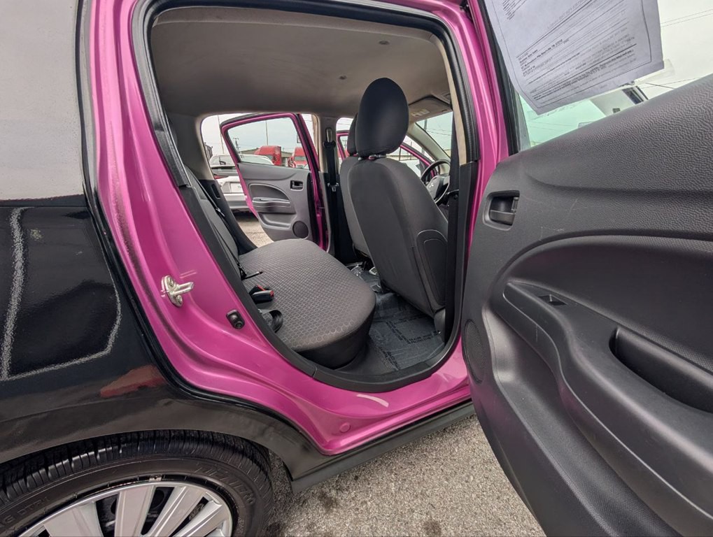 2014 Mitsubishi Mirage Image 12