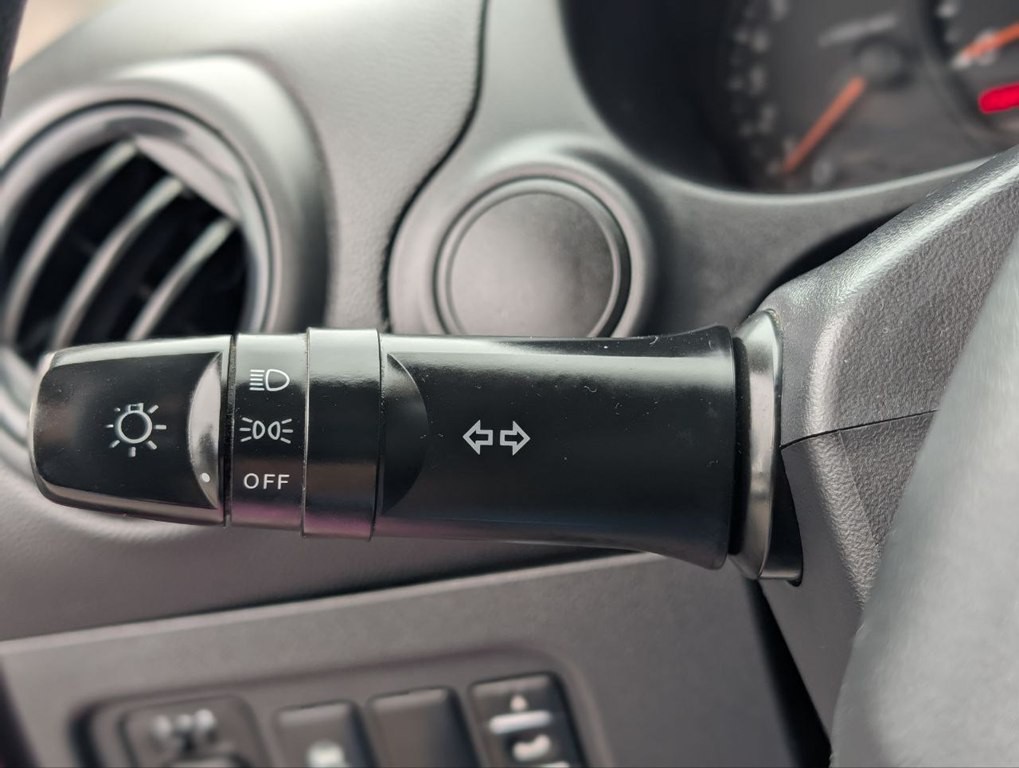 2014 Mitsubishi Mirage Image 17