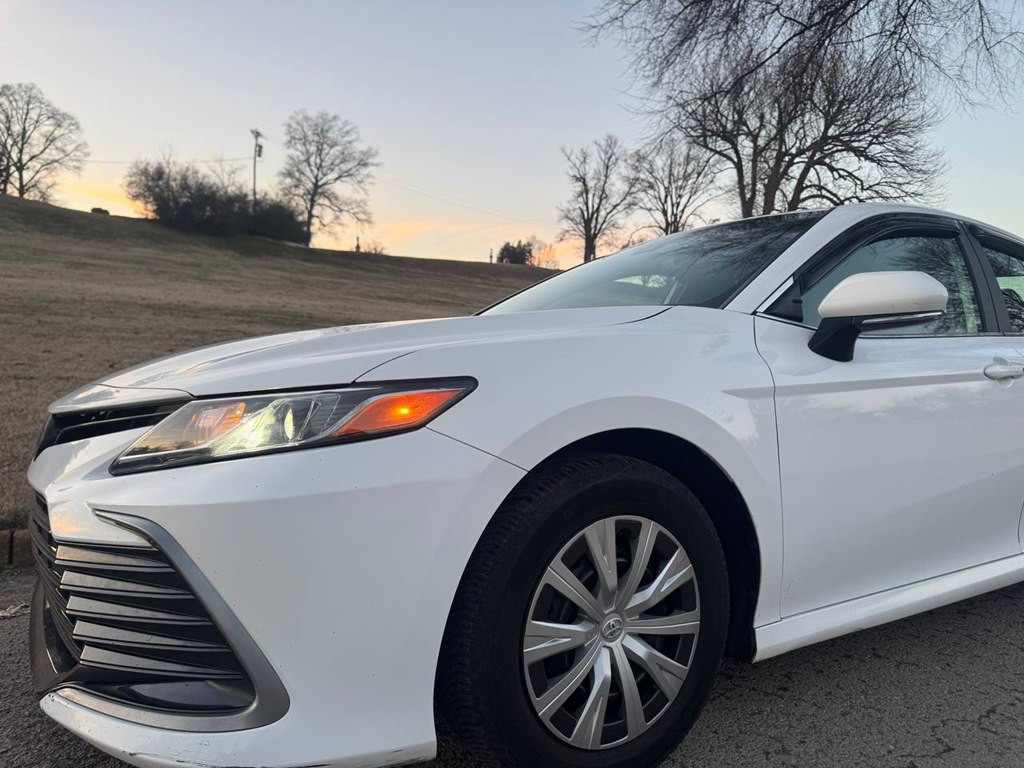 2022 Toyota Camry Image 10