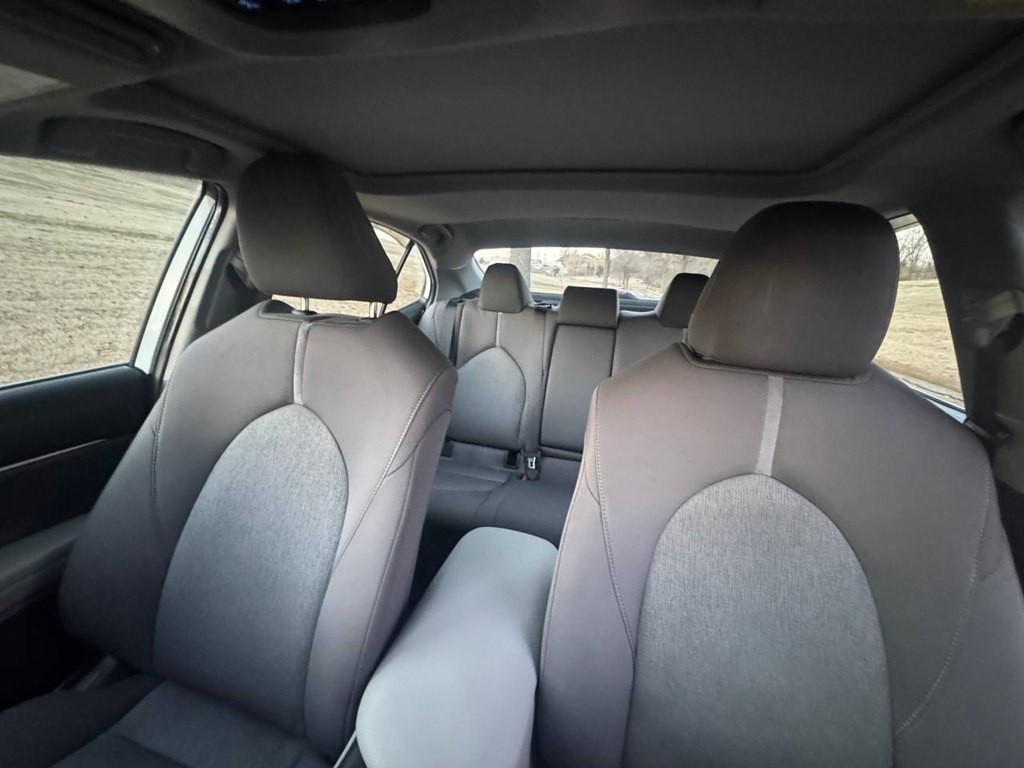 2022 Toyota Camry Image 15
