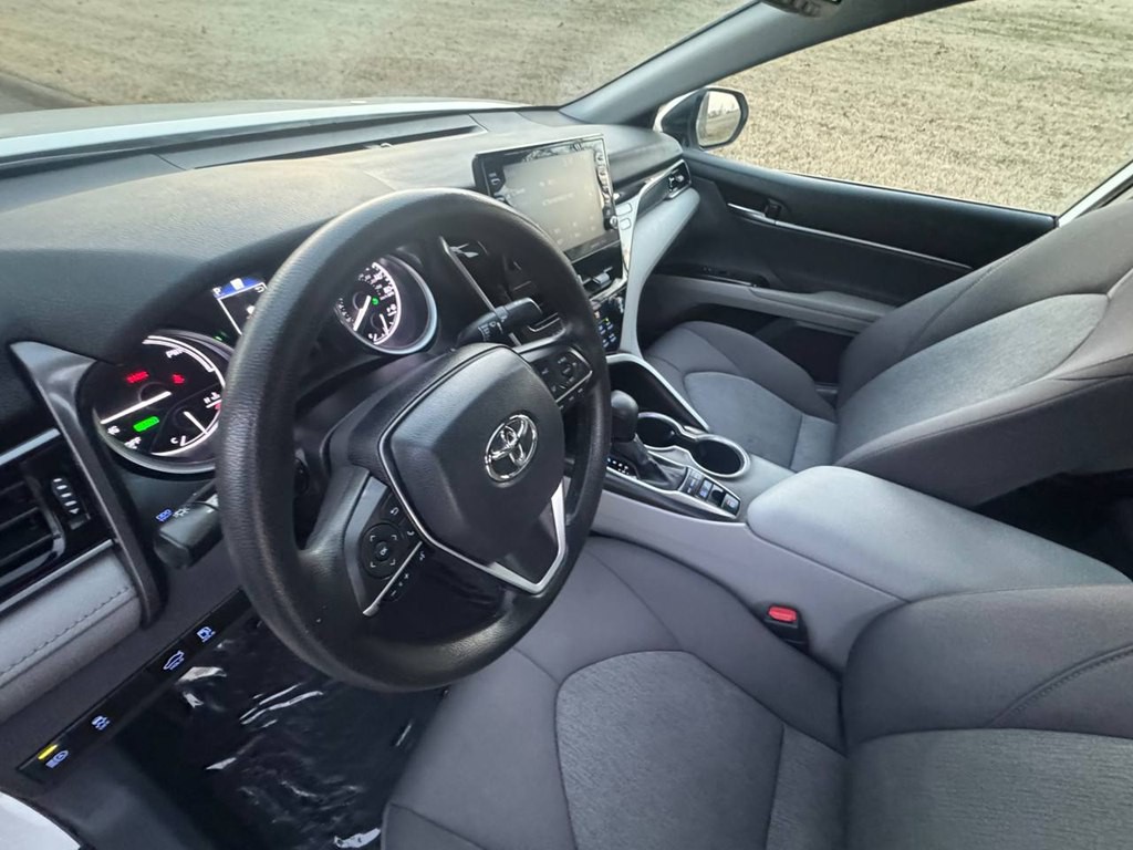 2022 Toyota Camry Image 16