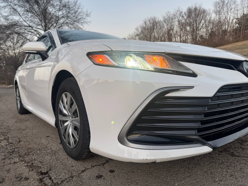 2022 Toyota Camry Image 20