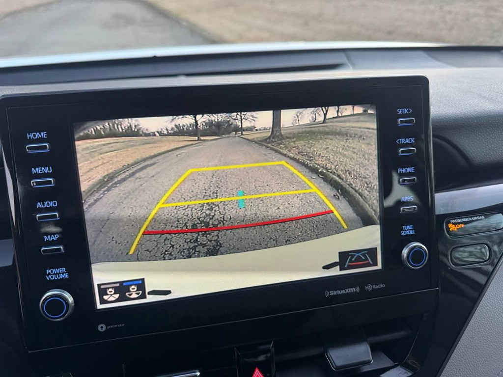 2022 Toyota Camry Image 22