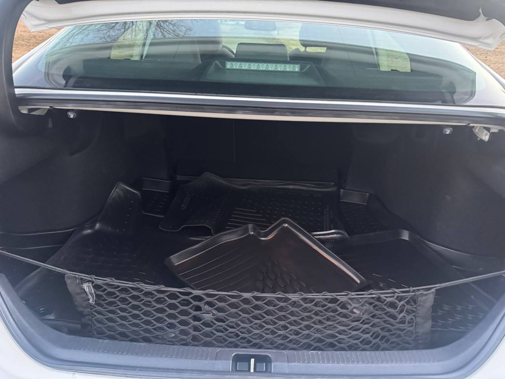 2022 Toyota Camry Image 33