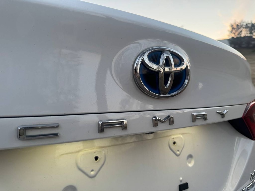 2022 Toyota Camry Image 36