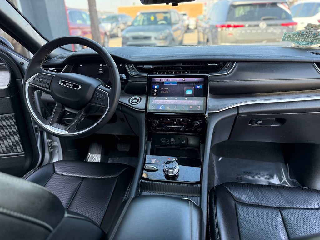 2024 Jeep Grand Cherokee Image 16